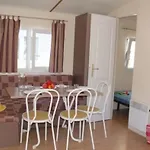 Zecamping 3 Etoiles Chiens Acceptes Piscine Bar Et Restaurant Kemping 3*