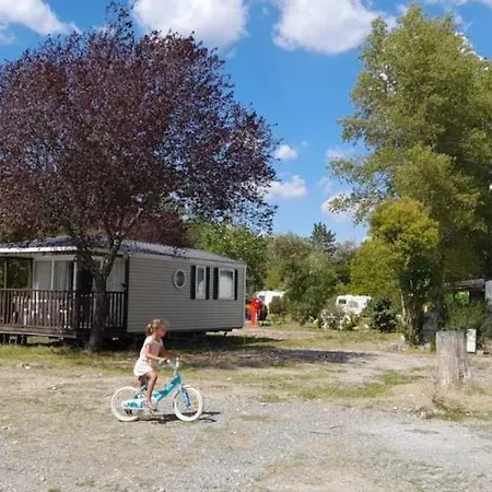 Camping 3 Etoiles - Piscine - Ccbaehg Mezel (Alpes-de-Haute-Provence)
