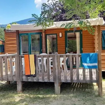 Zecamping 3 Etoiles Piscine Animaux Acceptes Locatif Clim 25M2 4 Pers مكان تخييم 3*